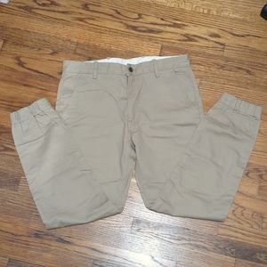Levi's Khaki Chino Jogger